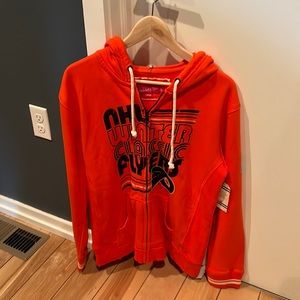 Mitchell & Ness Philadelphia Flyers Full zip hoodie. NWT. Women’s size 2XL.